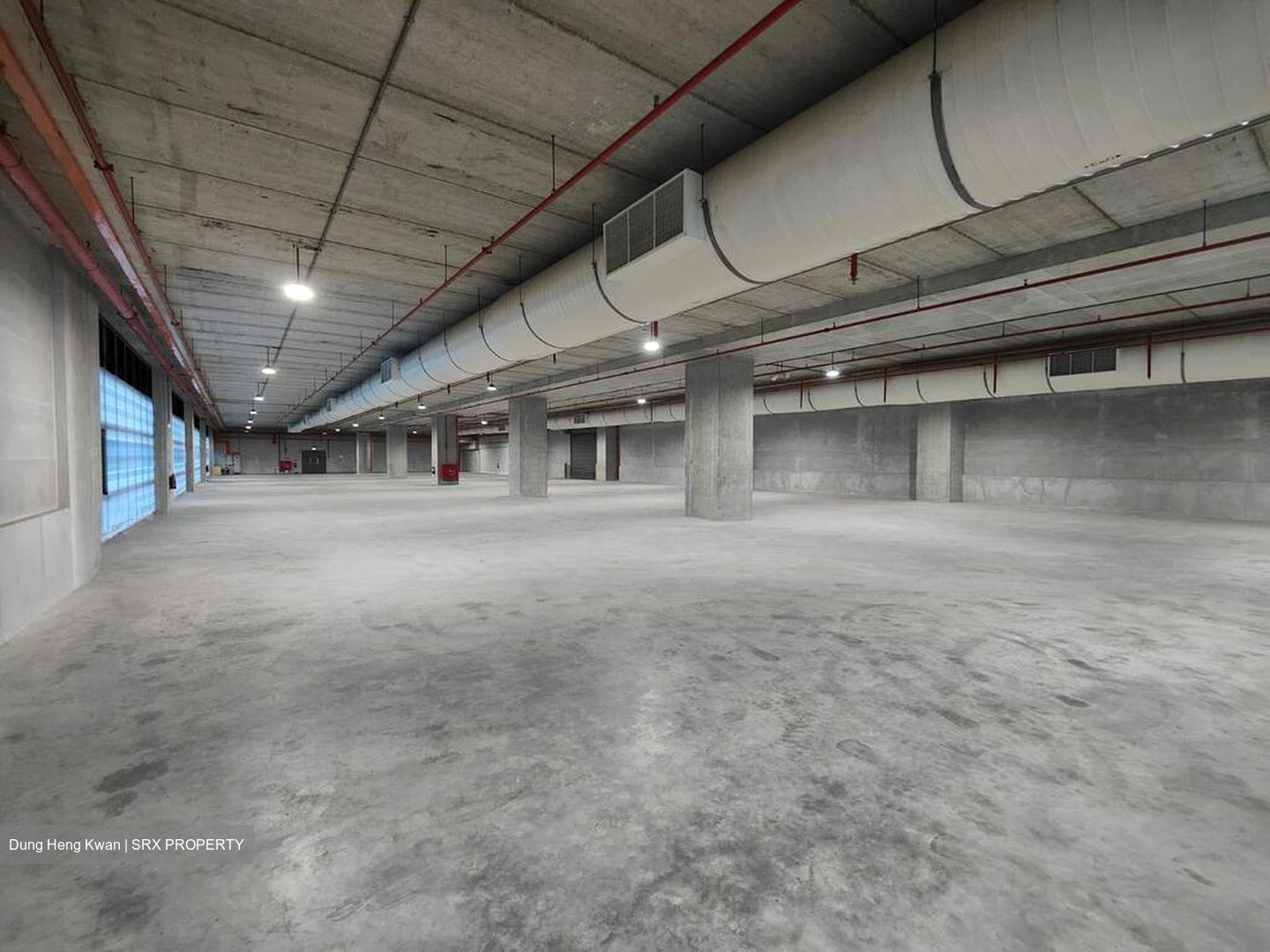 Suites 123 (D8), Warehouse #575776101